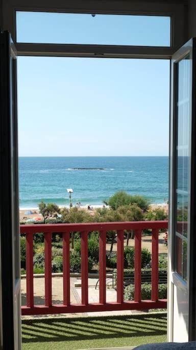 Appartement Le Sahel - Vue Imprenable Sur L'Ocean Біарріц Екстер'єр фото